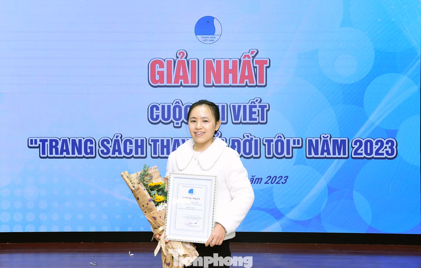 Thanh Hiền đã tự vực dậy tinh thần để sống lạc quan hơn và tiếp tục làm những điều có ích cho cộng đồng. Ảnh: Xuân Tùng