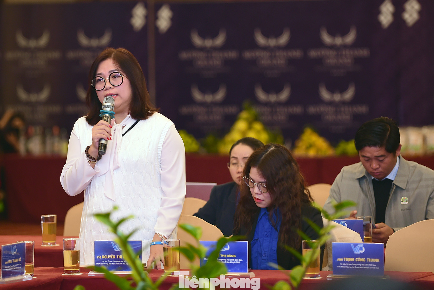 Các đại biểu phát biểu ý kiến thảo luận tại hội nghị. Ảnh: Xuân Tùng Các đại biểu phát biểu ý kiến thảo luận tại hội nghị. Ảnh: Xuân Tùng