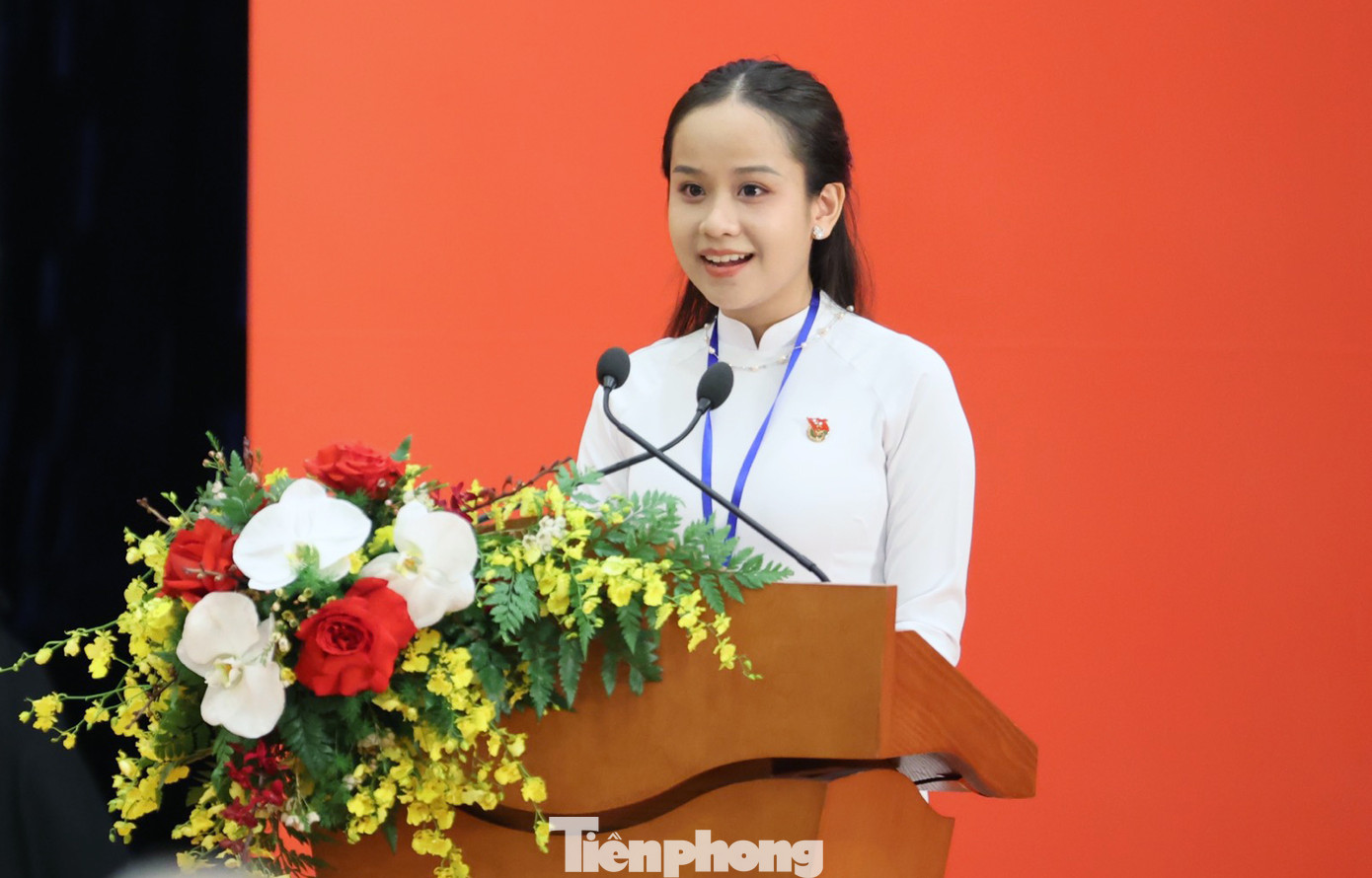 Lê Nguyệt Quỳnh phát biểu tại chương trình. Ảnh: Trọng Tài