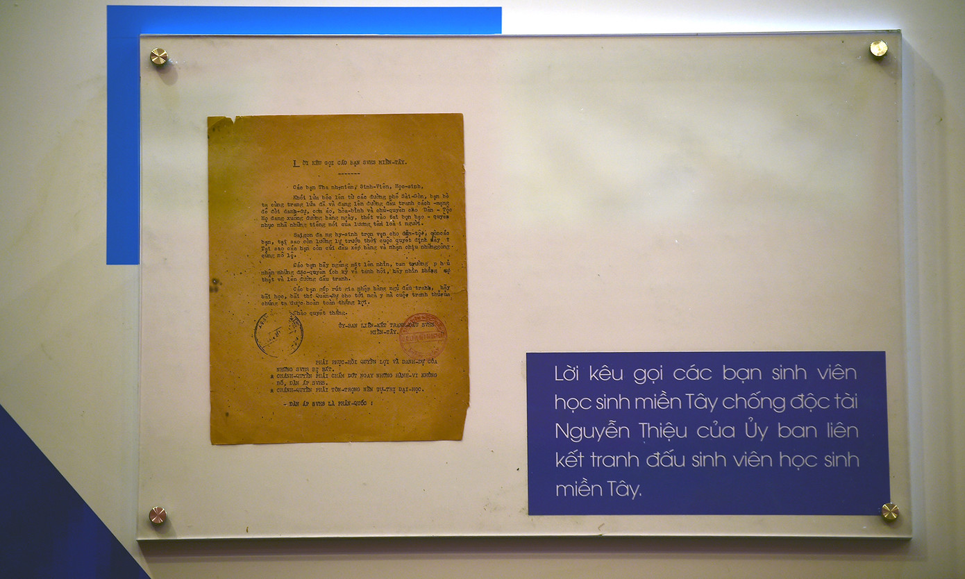 Lời kêu gọi các bạn sinh viên học sinh miền Tây chống độc tài Nguyễn Thiệu của Ủy ban liên kết đấu tranh sinh viên học sinh miền Tây.