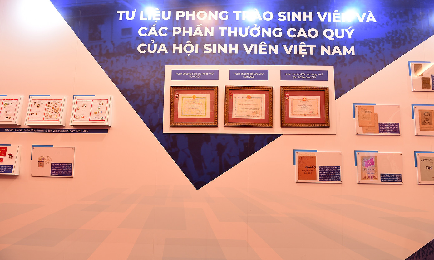 Triển lãm lấy điểm khởi đầu từ những những câu chuyện của Bác Hồ với sinh viên đến các câu chuyện đẹp, các tấm gương sáng, các hoạt động tiêu biểu trong nhiệm kỳ. Triển lãm đã khắc họa lại những cống hiến xuất sắc và trưởng thành vượt bậc qua các thời kỳ lịch sử cách mạng của phong trào học sinh, sinh viên và tổ chức Hội Sinh viên Việt Nam, đồng thời giúp đại biểu hiểu rõ hơn về vị trí, vai trò của tổ chức Hội Sinh viên Việt Nam trong lịch sử và trong giai đoạn hiện nay.