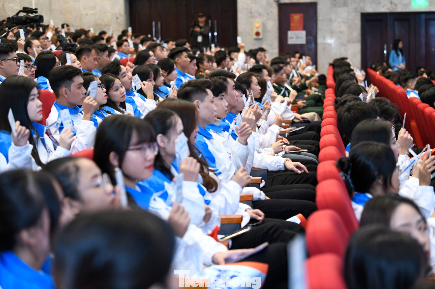 Anh Huy đề nghị các đồng chí đại biểu dự Đại hội nêu cao trách nhiệm, sáng suốt, công tâm.