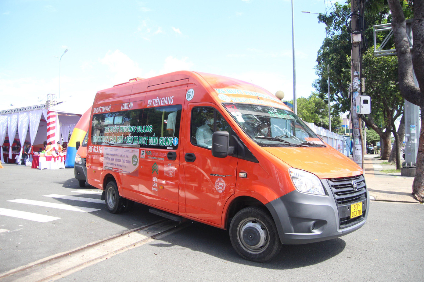 Tuyến xe buýt liên tỉnh không trợ giá nối TPHCM, Long An, Tiền Giang chính thức hoạt động từ 10/8.