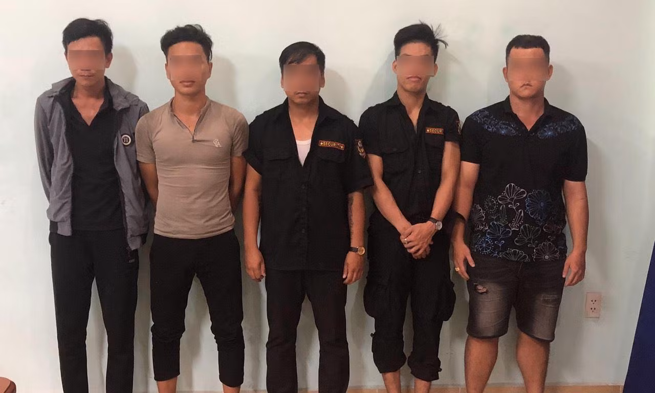 Các đối tượng liên quan tại cơ quan Công an. Các đối tượng liên quan tại cơ quan Công an.