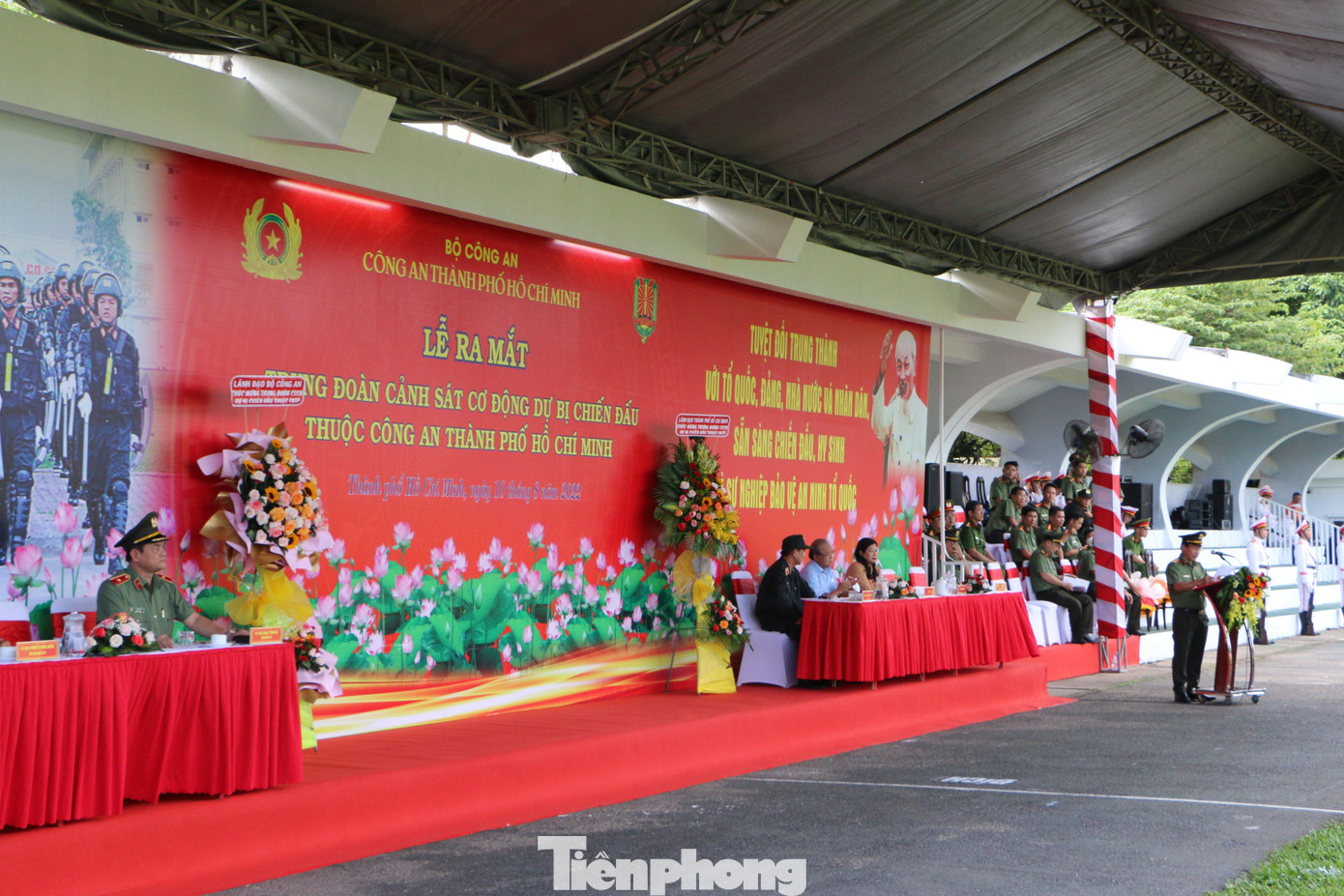 Quang cảnh buổi lễ.