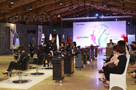 Các nhà tạo mẫu hàng đầu Việt Nam cùng trải nghiệm với màu nhuộm dưỡng tóc không amoniac Nectaya