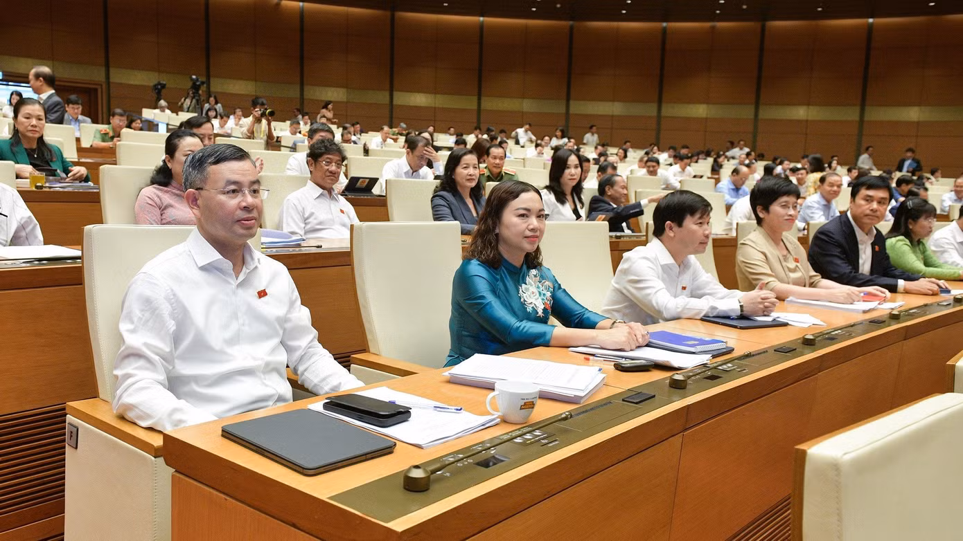 Theo đại biểu, kiểm toán hoạt động là một trong những công cụ hỗ trợ Quốc hội thực hiện có hiệu quả việc quyết định chủ trương đầu tư dự án quan trọng quốc gia. Theo đại biểu, kiểm toán hoạt động là một trong những công cụ hỗ trợ Quốc hội thực hiện có hiệu quả việc quyết định chủ trương đầu tư dự án quan trọng quốc gia.