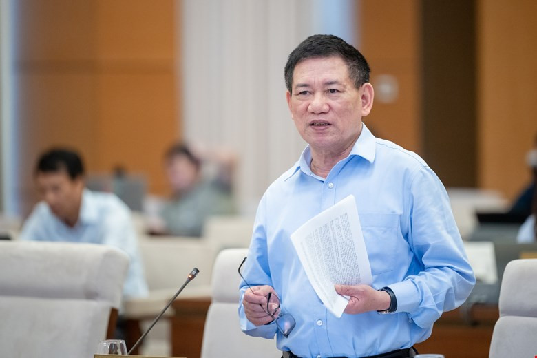 Bộ trưởng Tài chính Hồ Đức Phớc Bộ trưởng Tài chính Hồ Đức Phớc