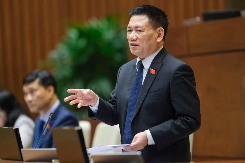 Bộ trưởng Tài chính Hồ Đức Phớc