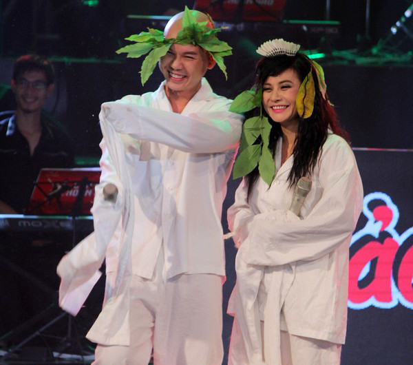 Cát Phượng - Phan Đinh Tùng. Cát Phượng - Phan Đinh Tùng