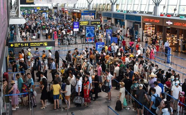 Theo Sở Du lịch Đà Nẵng, hiện các hãng hãng không đã điều chỉnh tăng thêm chuyến bay từ TP.HCM và Hà Nội đến Đà Nẵng để đảm bảo phục vụ nhu cầu của khách trong dịp lễ 2/9.