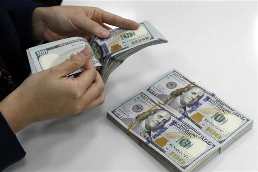 Trong 6 tháng đầu năm, kiều hối về TPHCM đạt hơn 4,3 tỷ USD, tăng 37% so với cùng kỳ. Trong 6 tháng đầu năm, kiều hối về TPHCM đạt hơn 4,3 tỷ USD, tăng 37% so với cùng kỳ.