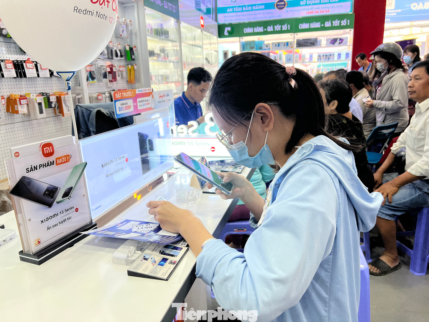 Nhiều người tự đăng ký thông tin qua app