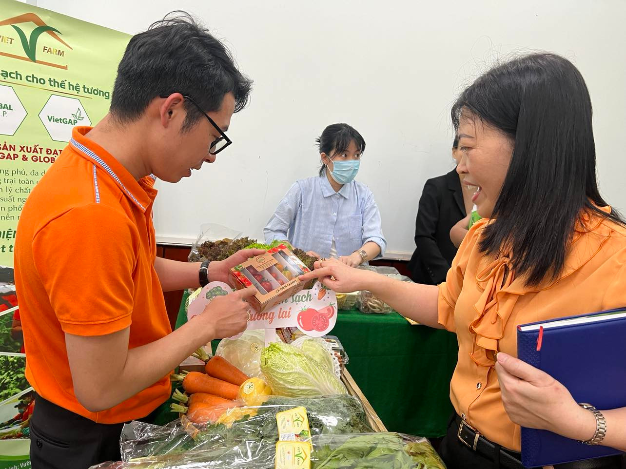 Doanh nghiệp tỉnh Lâm Đồng giới thiệu rau củ quả tại TPHCM