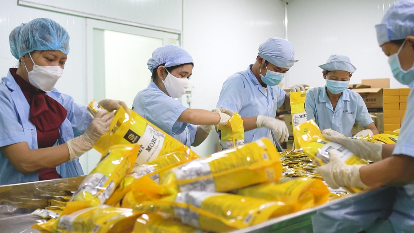 Trong khó khăn, doanh nghiệp TPHCM vẫn cố gắng chăm lo tốt cho người lao động