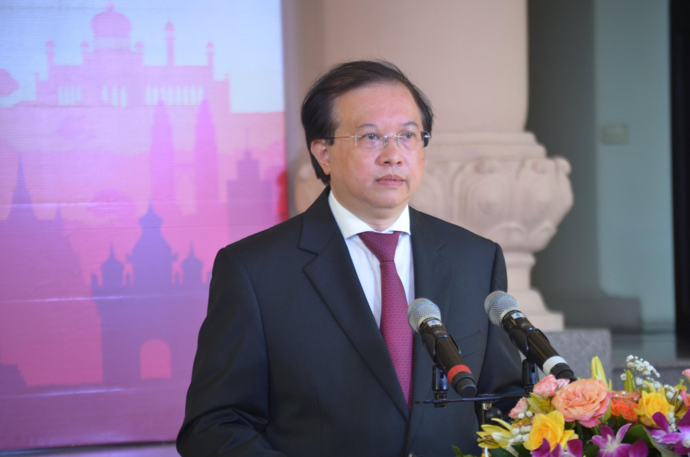 PGS.TS. Tạ Quang Đông, Thứ trưởng Bộ VHTTDL đánh giá cao sự tham gia của các thành viên ASEAN để thực hiện triển lãm.