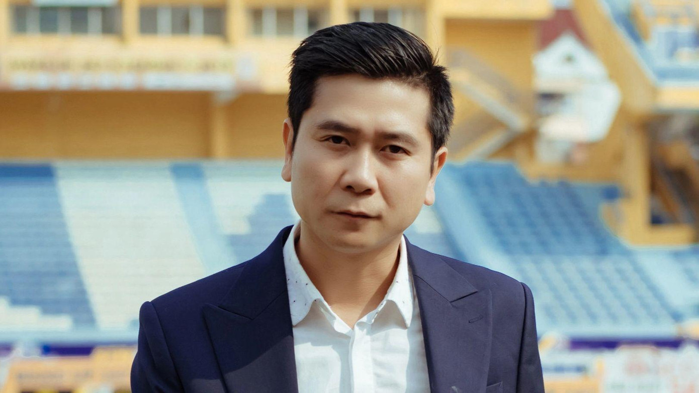 Hồ Hoài Anh đang công tác tại Khoa Nhạc cụ truyền thống, Học viện Âm nhạc Quốc gia Việt Nam. Hồ Hoài Anh đang công tác tại Khoa Nhạc cụ truyền thống, Học viện Âm nhạc Quốc gia Việt Nam.