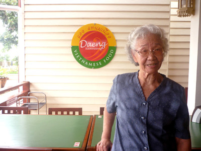 Cụ bà Lương Thị Vy - người khai sinh món Namnuang tại Nông Khai – Thái Lan