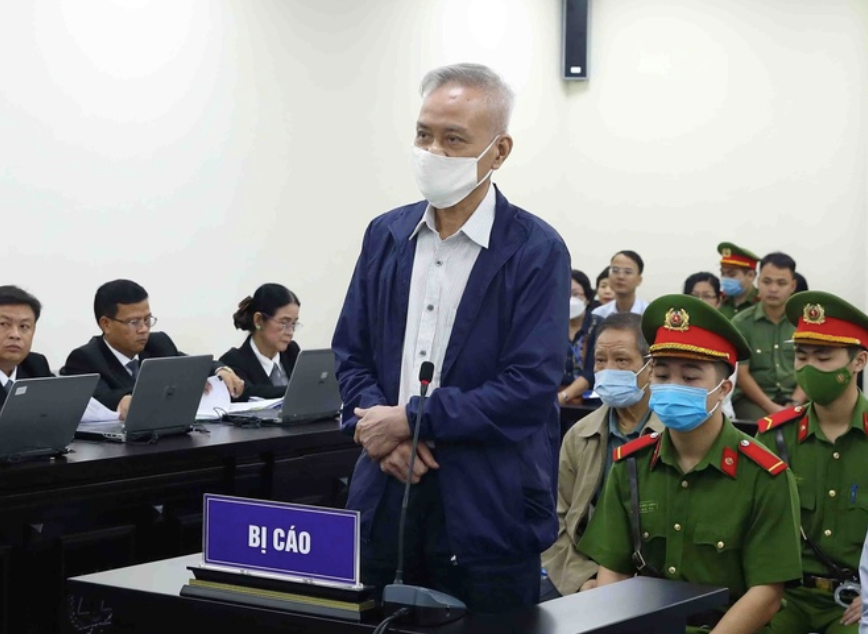 Bị cáo Lương Văn Hóa, cựu Tổng Giám đốc Công ty Cổ phần Dược phẩm Cửu Long.