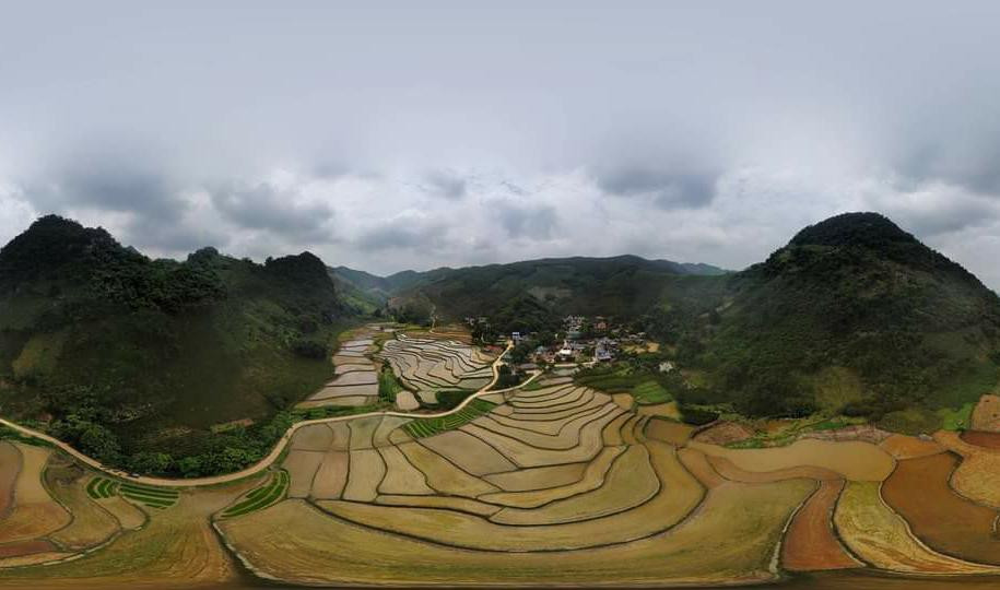 Thôn 4 xã Tân Tiến, nơi xảy ra án mạng. Thôn 4 xã Tân Tiến, nơi xảy ra án mạng.