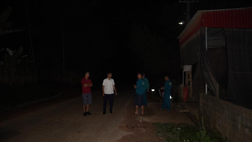 Lực lượng chức năng ở Thanh Hóa lập chốt vây bắt Triệu Quân Sự. Lực lượng chức năng ở Thanh Hóa lập chốt vây bắt Triệu Quân Sự.