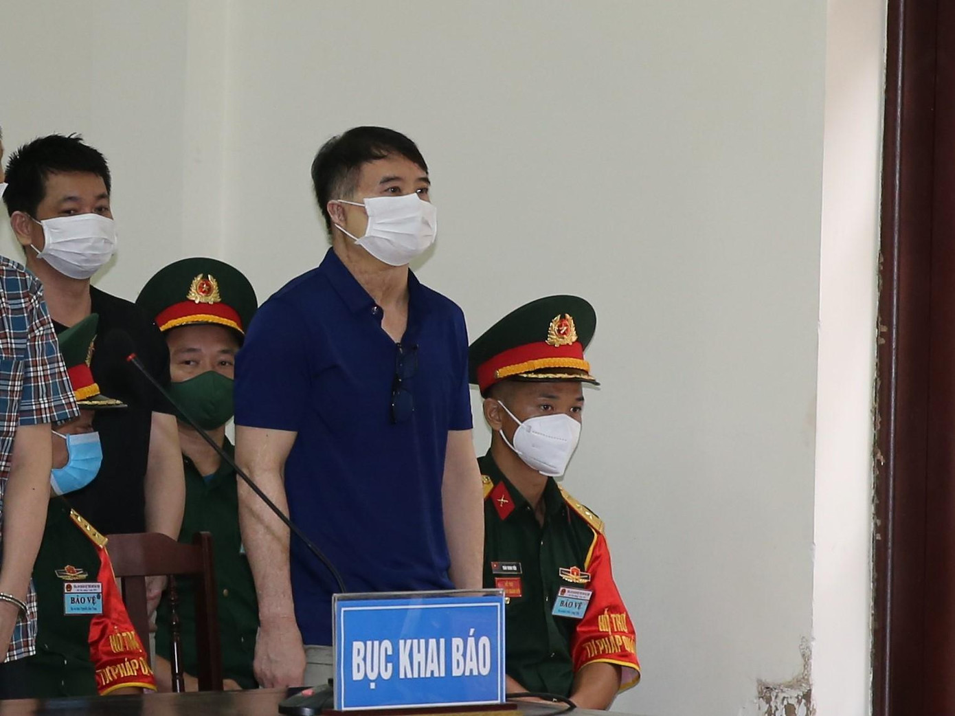 Bị cáo Nguyễn Thế Anh tại tòa. Bị cáo Nguyễn Thế Anh tại tòa.