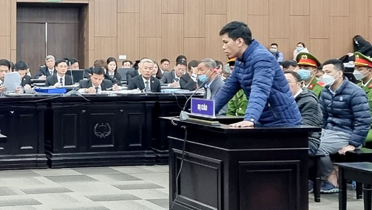 Bị cáo Lê Chí Tuân tại phiên tòa. Bị cáo Lê Chí Tuân tại phiên tòa.