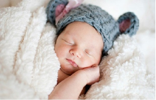 Rôm sảy xuất hiệndo các tuyến mồ hôi bị tắc nghẽn.Ảnh:Shutterstock.