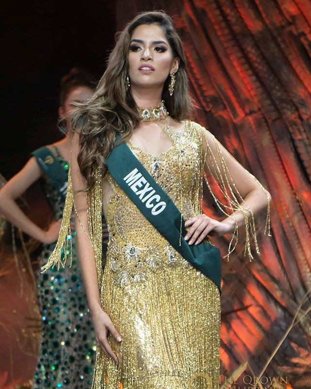 Người đẹp Mexico - Melissa Flores cũng là ứng viên được đánh giá cao tại Hoa hậu Hoàn vũ 2023. Melissa là gương mặt quen thuộc với các cuộc thi sắc đẹp, trước đó cô giành vương miện Hoa hậu Trái Đất Mexico 2018 và tiếp tục tham gia Hoa hậu Trái Đất 2018 tại Philippines. Chung cuộc, người đẹp vào Top 4 và giành danh hiệu Hoa hậu Lửa.