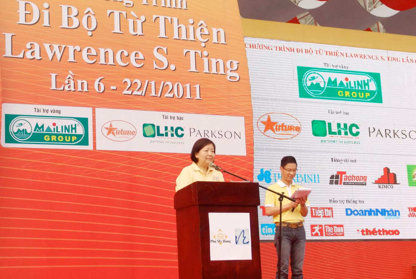Bà Lawrence Ting - Chủ tịch quỹ Lawrence S.Ting phát biểu