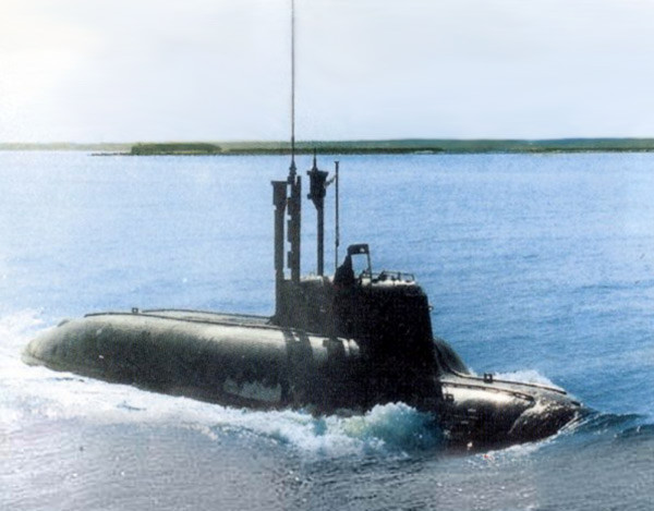 Tầu ngầm mini Piranhia. Tầu ngầm mini Piranhia