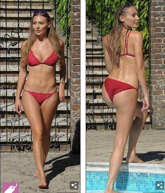 Georgie Clarke phô đường cong tuyệt mỹ với áo tắm 2 mảnh bé xíu ảnh 6