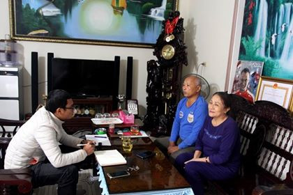 'Đại gia' đeo hàng chục kg vàng cổ vũ tuyển Việt Nam ảnh 26