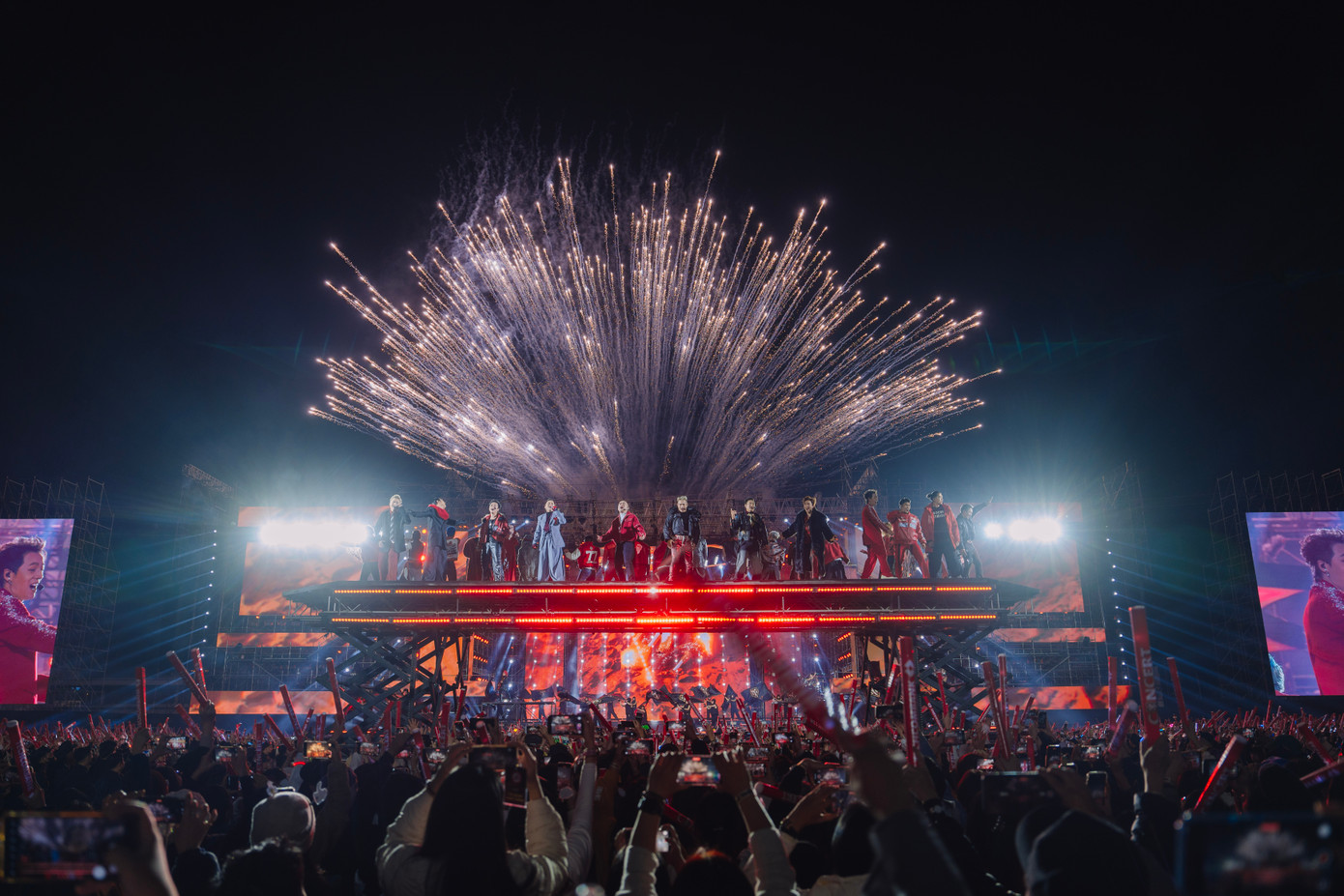 Một khán giả chia sẻ: "Sao tui muốn trở lại khoảnh khắc mà Hỏa Ca bắt đầu ghê". Ảnh: Yeah1. Một khán giả chia sẻ: "Sao tui muốn trở lại khoảnh khắc mà Hỏa Ca bắt đầu ghê". Ảnh: Yeah1.