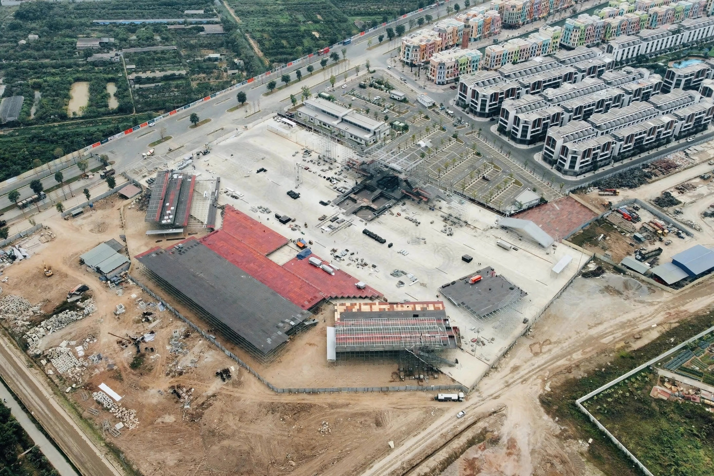 Độ "khủng" của đêm diễn lần này khiến một số fan không mua được vé cảm thấy "buồn trong lòng một ít". - Ảnh: vcch1008. Độ "khủng" của đêm diễn lần này khiến một số fan không mua được vé cảm thấy "buồn trong lòng một ít". - Ảnh: vcch1008.