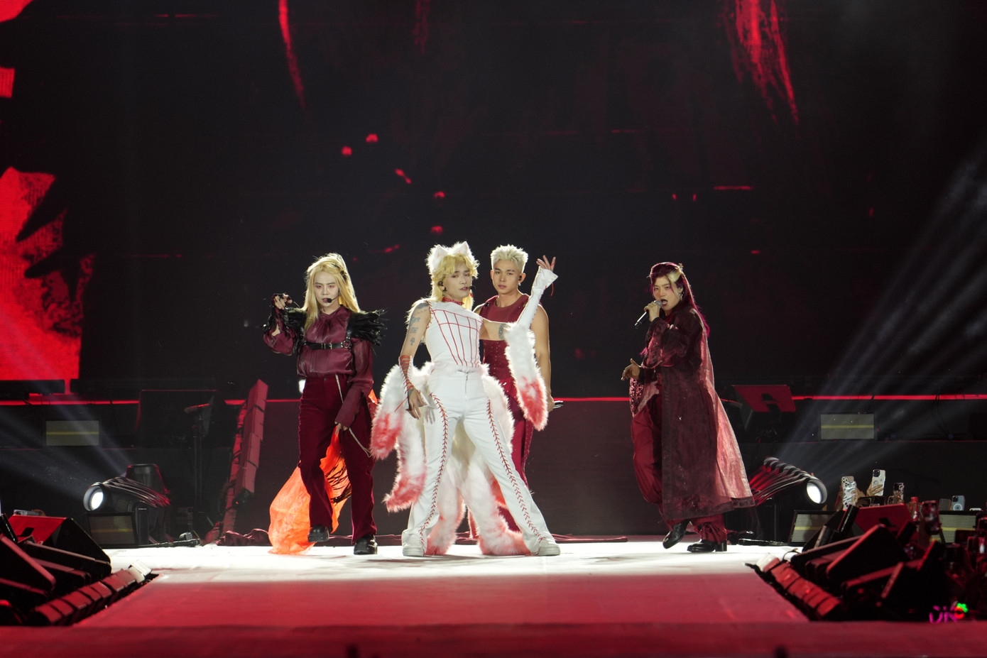 Năm 2024, Anh Trai Vượt Ngàn Chông Gai bùng nổ với thành công từ hai đêm concert, mang đến cho khán giả những trải nghiệm âm nhạc độc đáo và khó quên. - Ảnh: Yeah1. Năm 2024, Anh Trai Vượt Ngàn Chông Gai bùng nổ với thành công từ hai đêm concert, mang đến cho khán giả những trải nghiệm âm nhạc độc đáo và khó quên. - Ảnh: Yeah1.