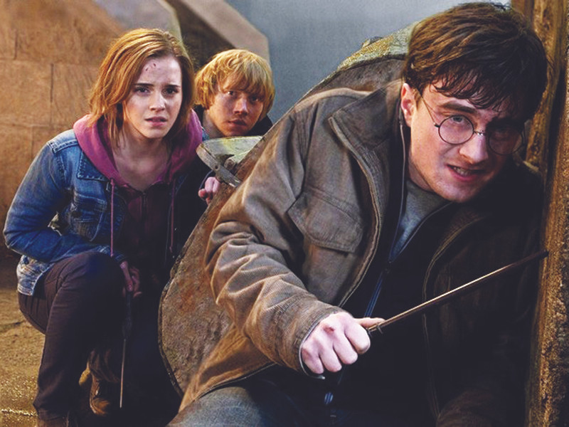 Harry Potter và bảo bối tử thần 2 khuấy đảo phòng vé Ảnh: Warner Bros