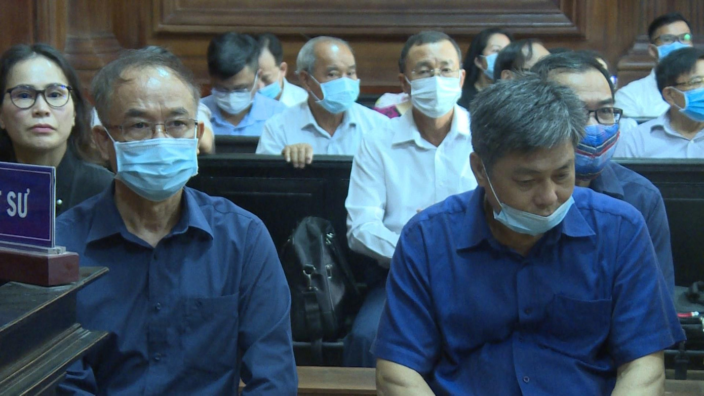 Các bị cáo tại phiên tòa sơ thẩm. Ảnh: Tân Châu Các bị cáo tại phiên tòa sơ thẩm. Ảnh: Tân Châu