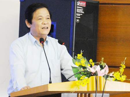 Ông Đinh Quang Ngữ - Chủ tịch Hiệp hội Quảng cáo Việt Nam phát biểu tại hội thảo