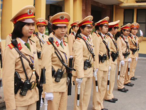 Ngày mai, những nữ CSGT này sẽ xuống đường làm nhiệm vụ