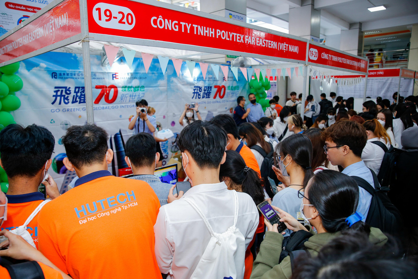 Quy tụ hơn 30 doanh nghiệp uy tín, Ngày hội mang đến cho sinh viên hơn 2.500 đầu việc