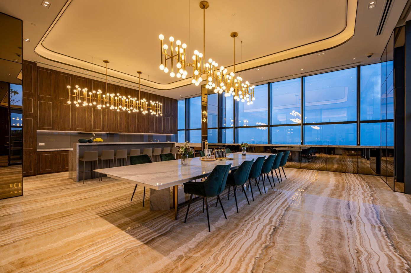 Phòng yến tiệc sang trọng là nơi gia chủ tận hưởng “private party” cho những dịp thương mại quan trọng.