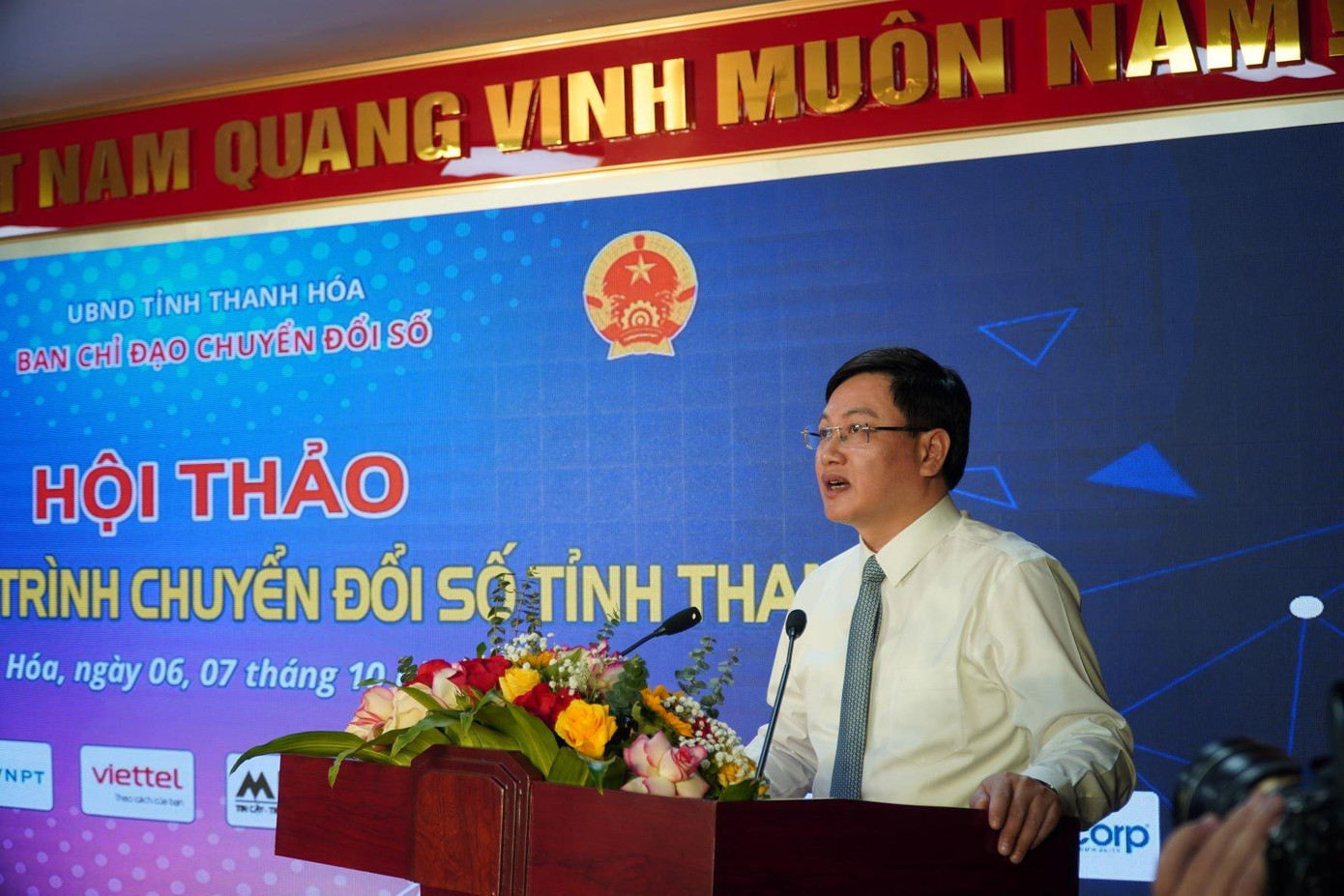 Ông Mai Xuân Liêm phát biểu tại sự kiện