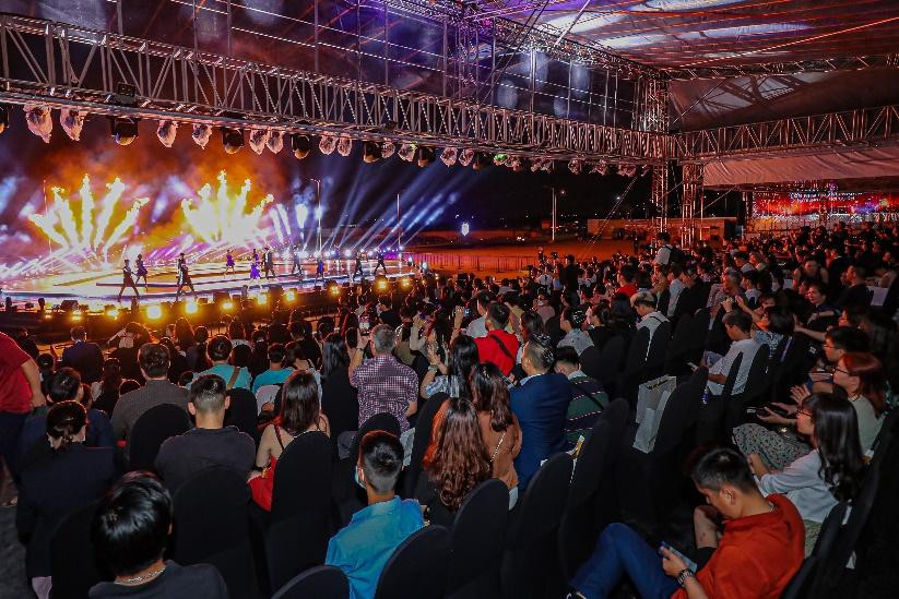 Chuỗi sự kiện gồm các hoạt động giải trí đẳng cấp quốc tế minh chứng cam kết và giá trị gia tăng lâu dài cho các sản phẩm mà Masterise Homes phát triển Chuỗi sự kiện gồm các hoạt động giải trí đẳng cấp quốc tế minh chứng cam kết và giá trị gia tăng lâu dài cho các sản phẩm mà Masterise Homes phát triển