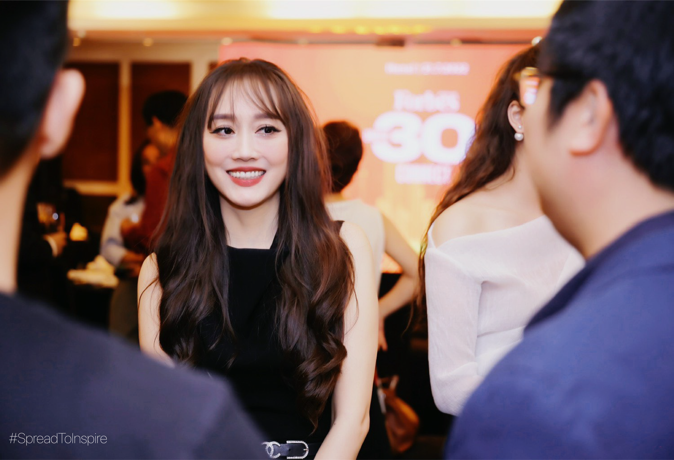 Quán quân hạng mục Khoa học bền vững Giải thưởng cựu sinh viên Anh năm 2022 có niềm đam mê với chế tạo năng lượng xanh