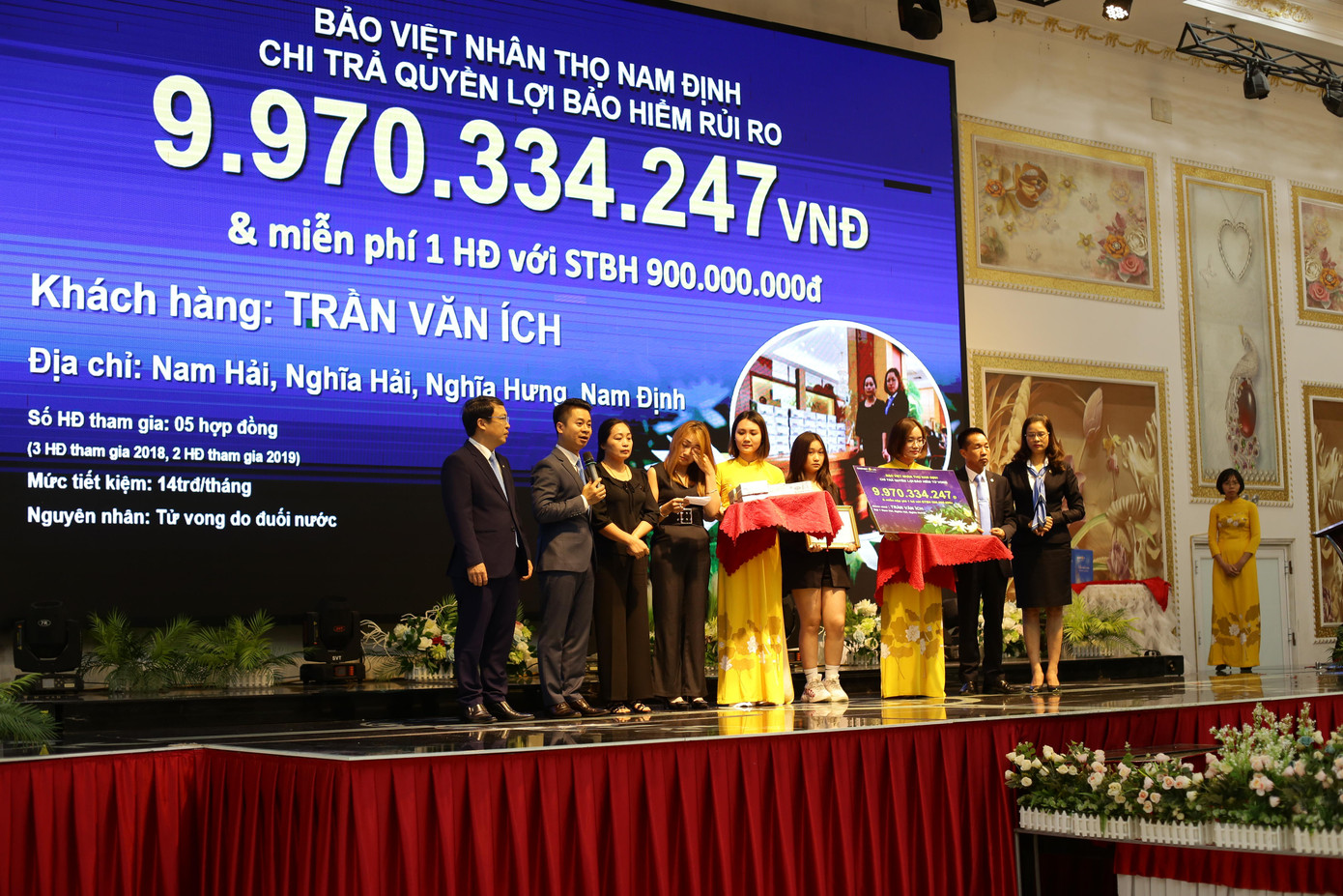 Bảo Việt Nhân thọ thực hiện cam kết chi trả quyền lợi bảo hiểm với số tiền gần 10 tỷ đồng