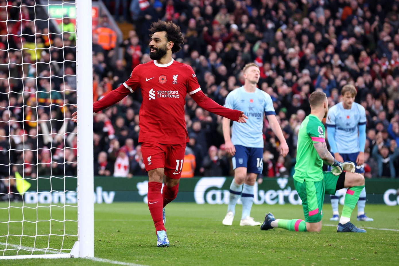 Salah lập cú đúp, Liverpool đại thắng Brentford 3-0 ảnh 12 Salah lập cú đúp, Liverpool đại thắng Brentford 3-0 ảnh 12