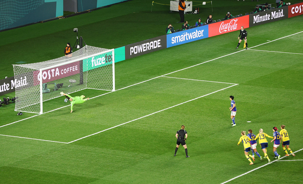 Cú đá lộ của Nhật Bản khiến họ lỡ thời cơ rút ngắn tỷ số ở phút 76