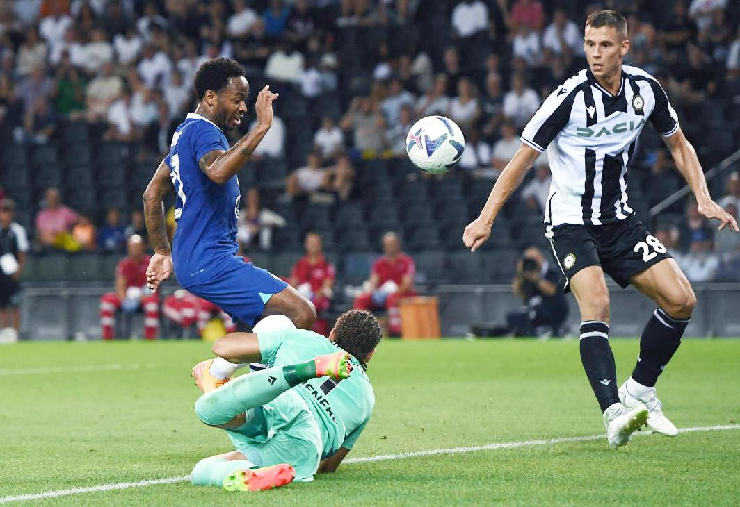 Sterling sẽ dẫn dắt Chelsea đến chiến thắng