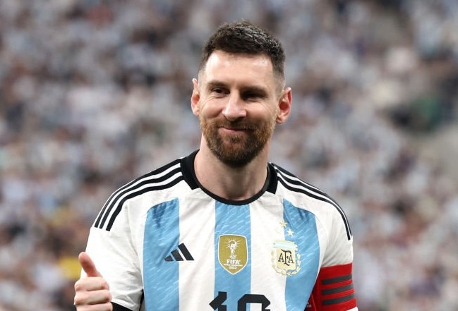 Messi sớm ghi bàn mở ra thắng lợi cho Argentina Messi sớm ghi bàn mở ra thắng lợi cho Argentina